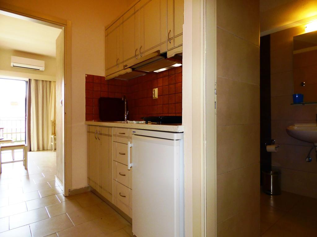 Camelia Studios & Apartments Sztalósz Kültér fotó